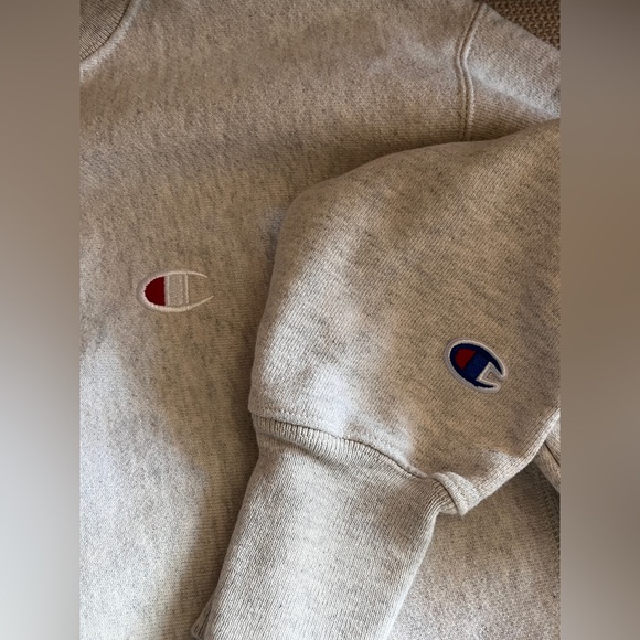 Champion Reverse Weave Sweatshirt - Picture 2 of 6